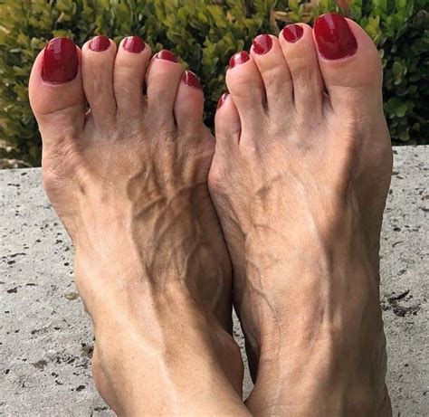 mature feet worship|mature feet